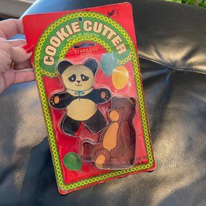 COOKIE CUTTERS Vintage Stainless Steel NOS Bears Original Package Collectible